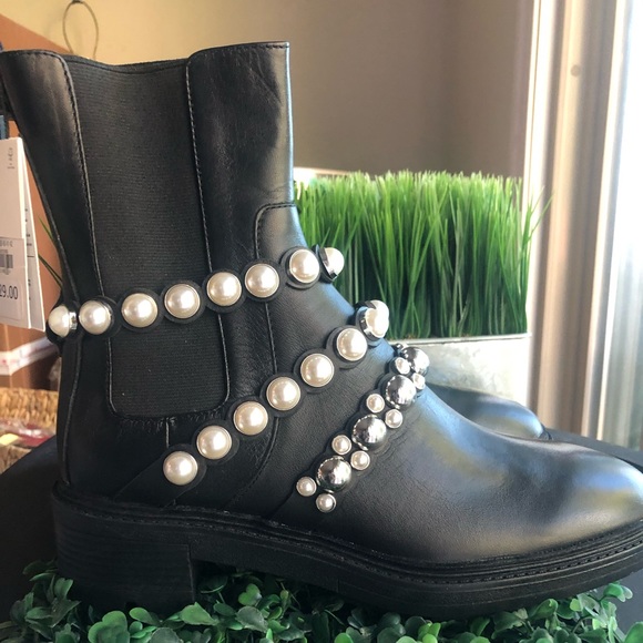 Zara Shoes - ZARA - Leather Ankle Boots NWT